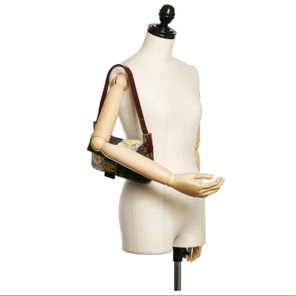 🛑SOLD🛑 Vintage FENDI Zucca Flower Motif Mamma Bucket Shoulder Bag - Picture 3 of 14